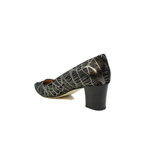 Load image into Gallery viewer, Erosbos Mid Heel Women’s Pumps by Paul Branco