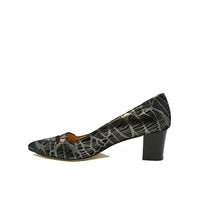 Load image into Gallery viewer, Erosbos Mid Heel Women’s Pumps by Paul Branco